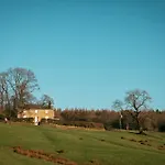 Stank House Farm Estate Дом отдыха *